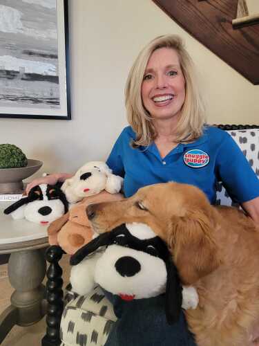 SnugglePuppy Headshot.jpg